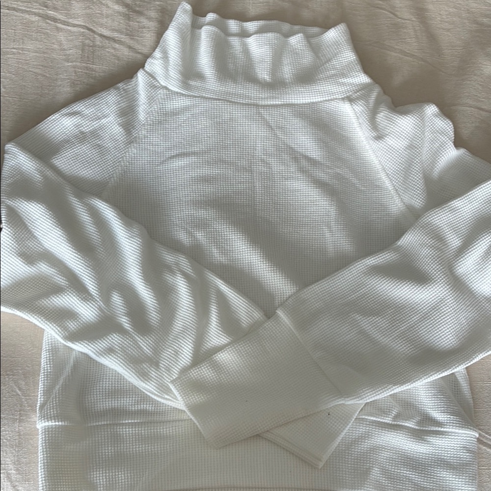 Woman’s thermal top